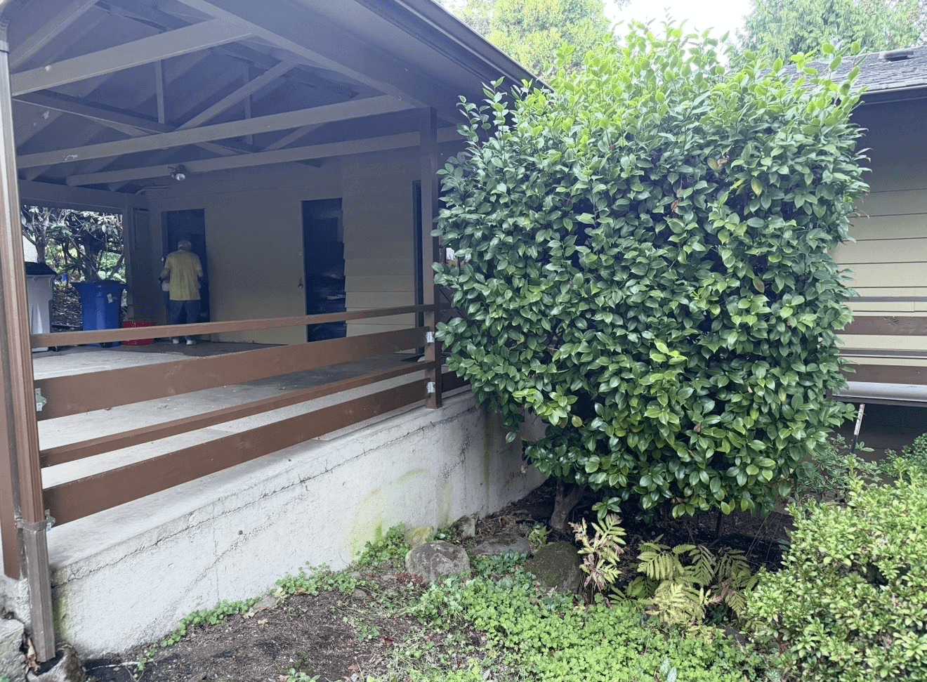 Finished fence repair result